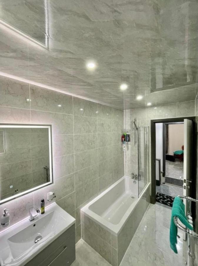 Entire 5 Star Luxury Whalley House Wifi Tv Luxury Burnley Bagian luar foto